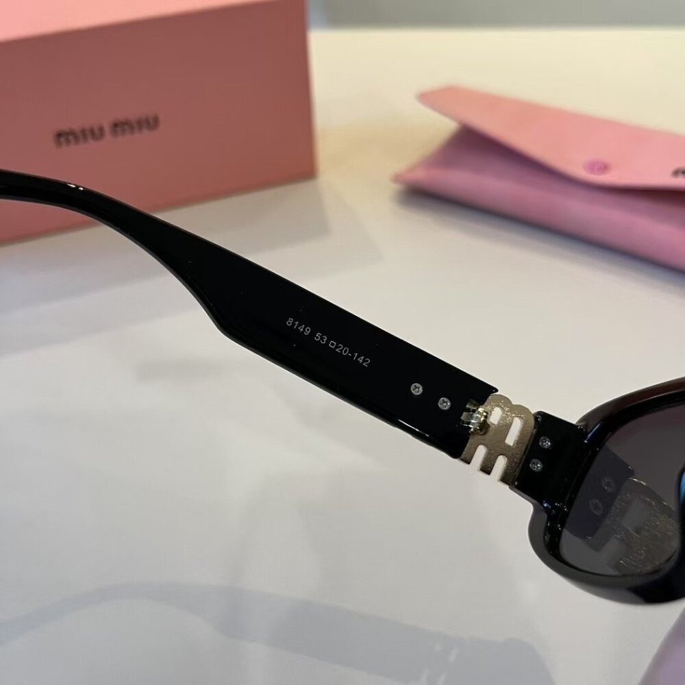 Miu Miu Sunglasses - Picture 8 of 10